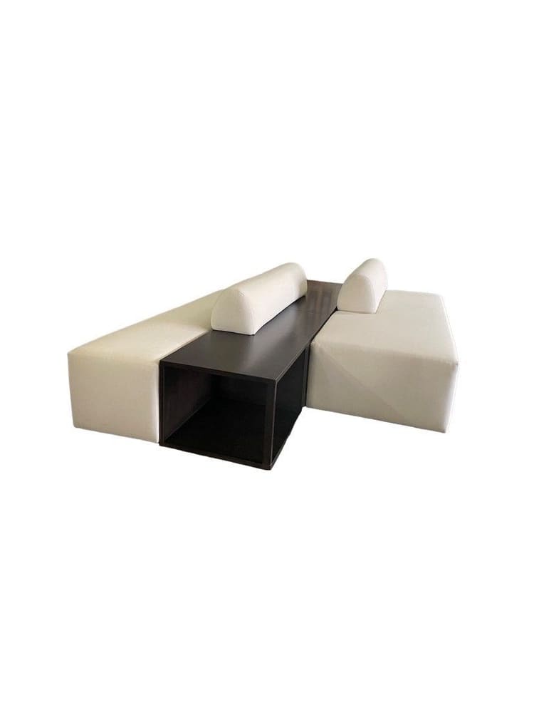 Aria Banquette