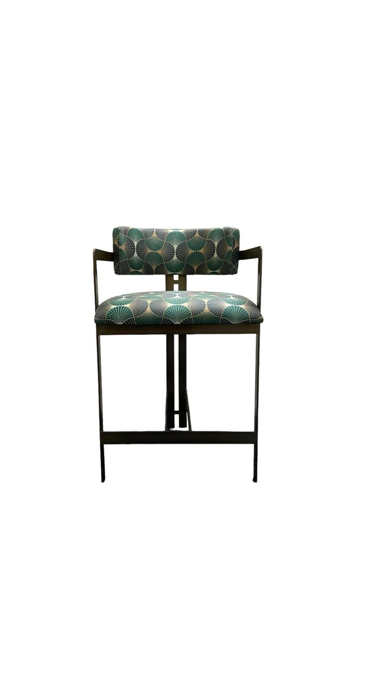Moxy Stool