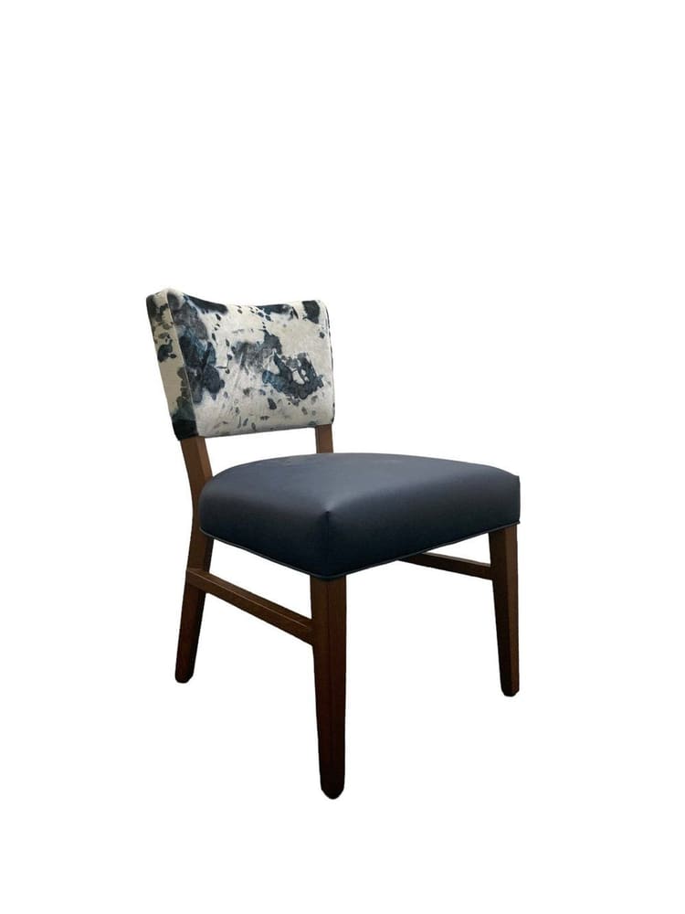 Tame Chair