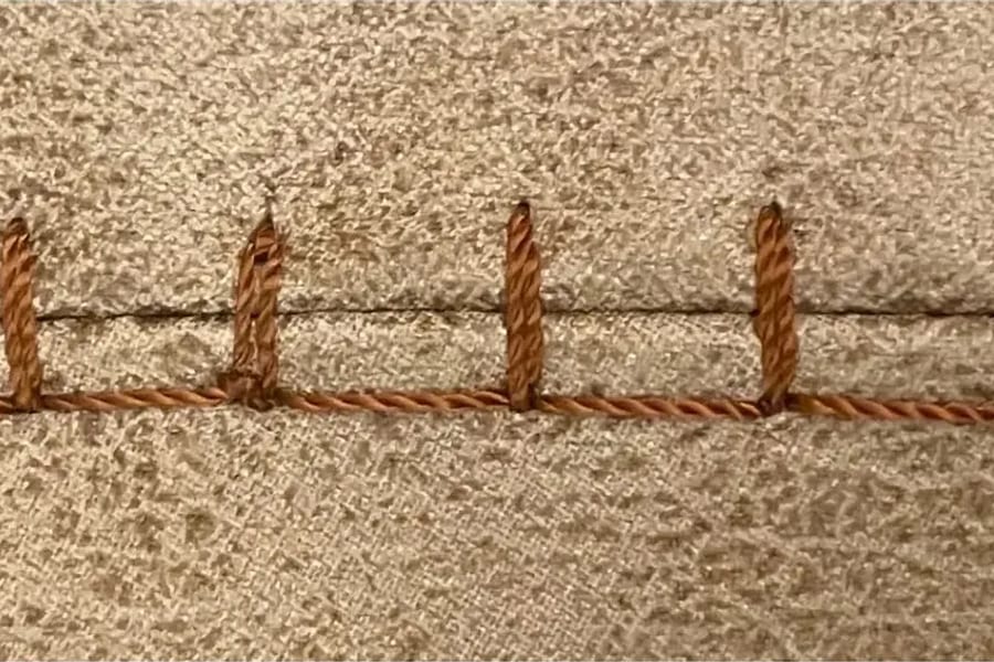 N3-1: bars stitched across a single seam line